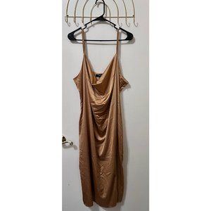 slip dress Gold slip dress. Brand: forever 21. Size 3x. Never worn before - wrin